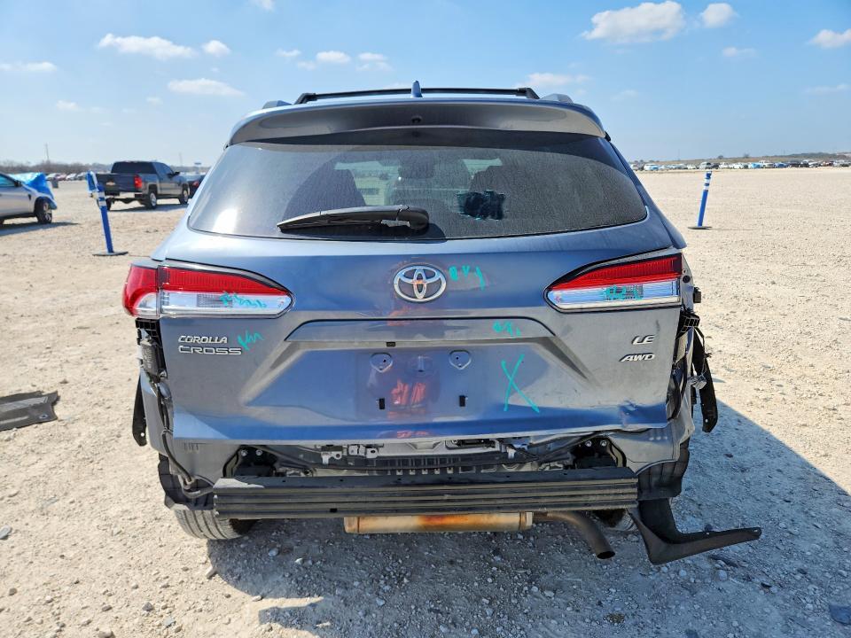 2024 Toyota Corolla Cross le