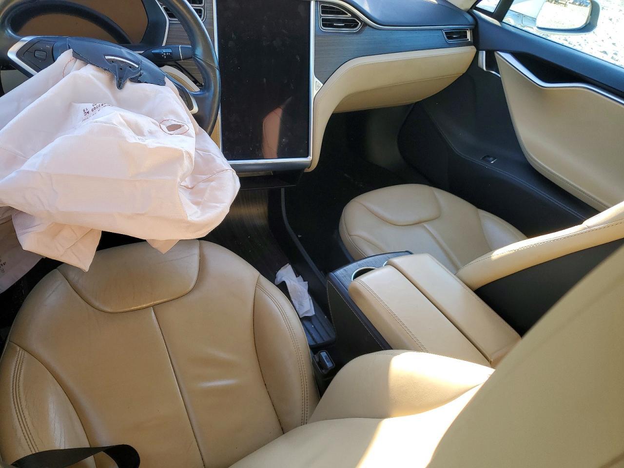 2015 Tesla Model s 85D