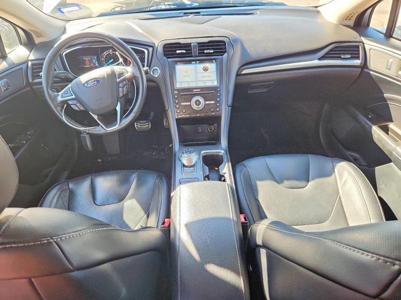 2017 Ford Fusion Titanium hev