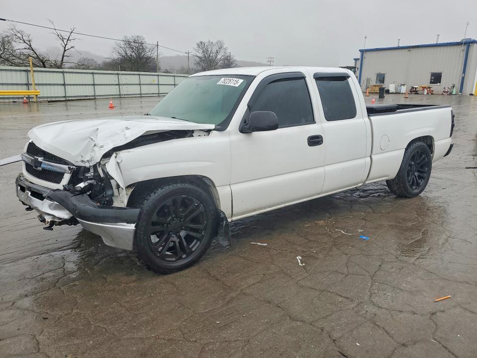 2004 Chevrolet Silverado C1500