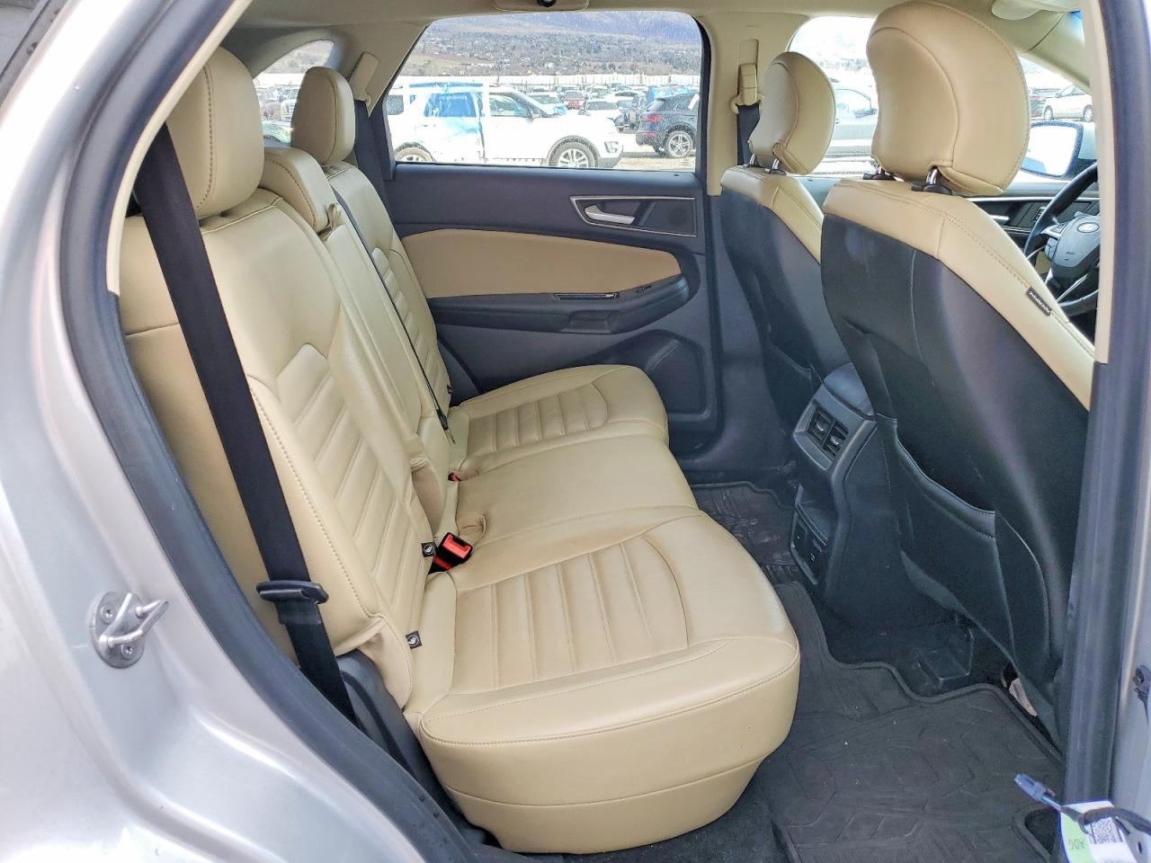 2016 Ford Edge sel