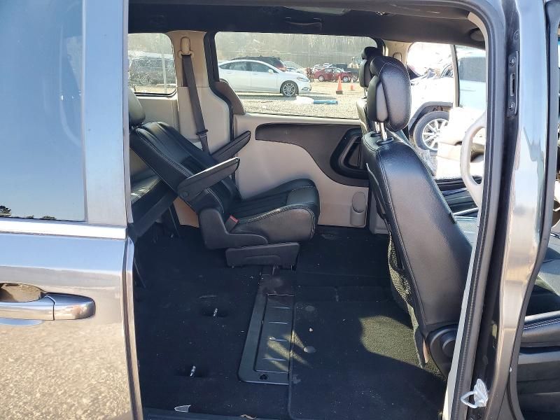 2017 Dodge Grand Caravan sxt