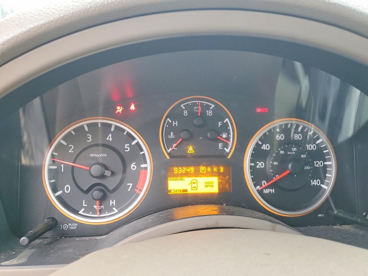 2008 Nissan Armada se