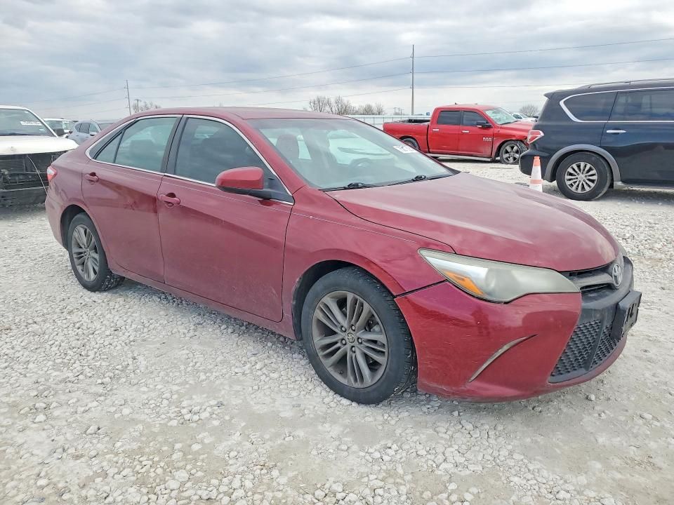 2015 Toyota Camry le