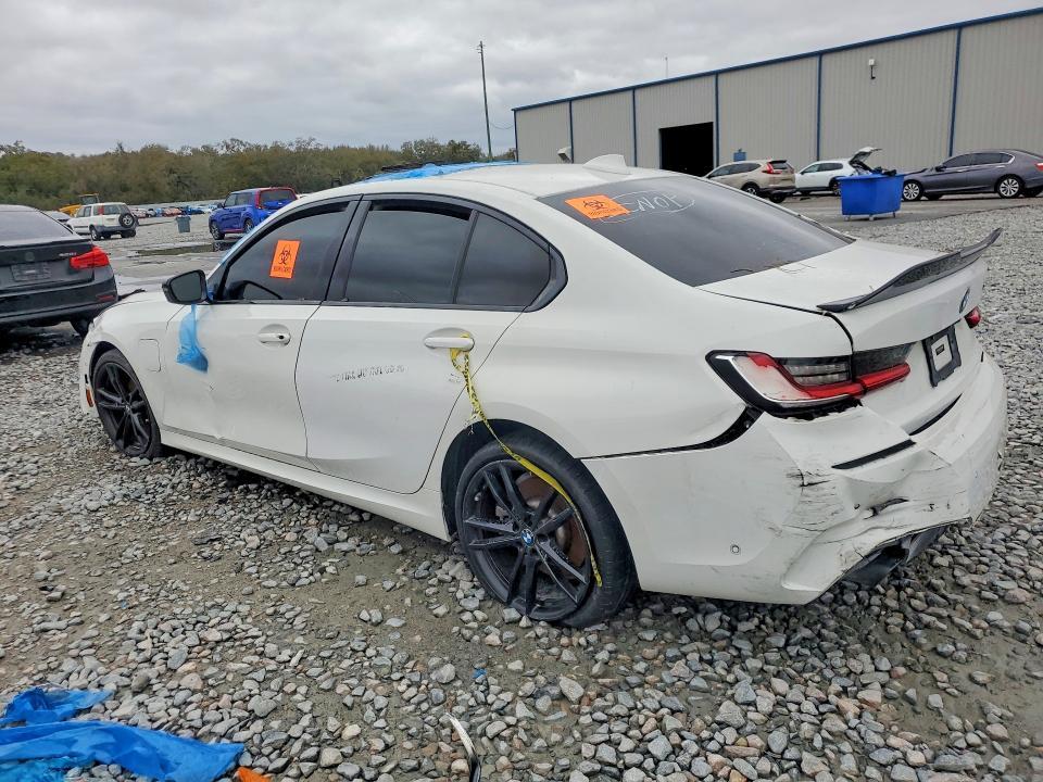 2021 BMW 330e