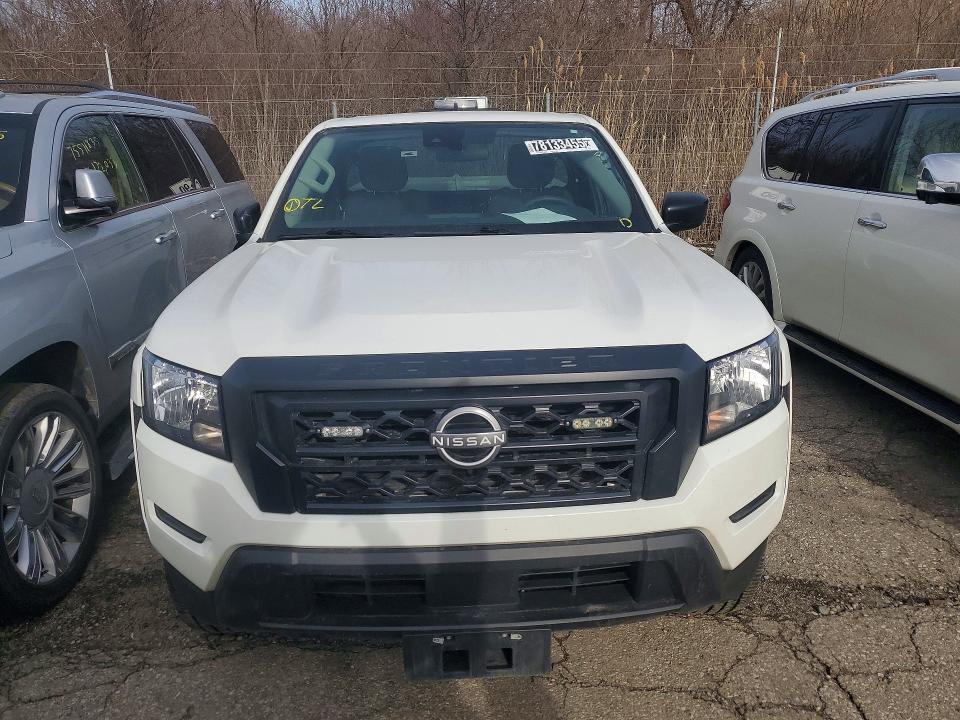 2024 Nissan Frontier S