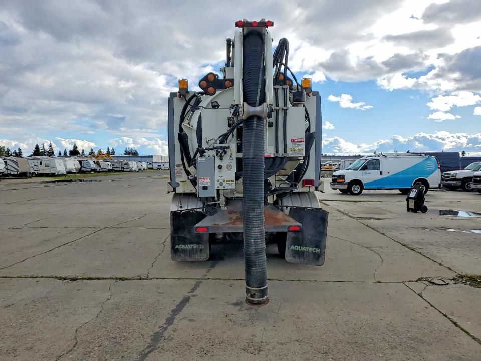 2022 Western Star 4700 Vacuum Truck