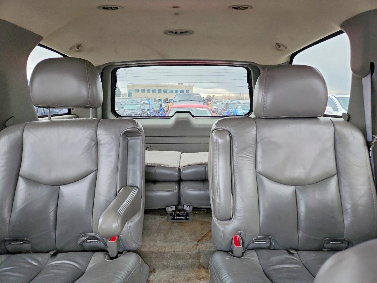 2004 GMC Yukon Denali