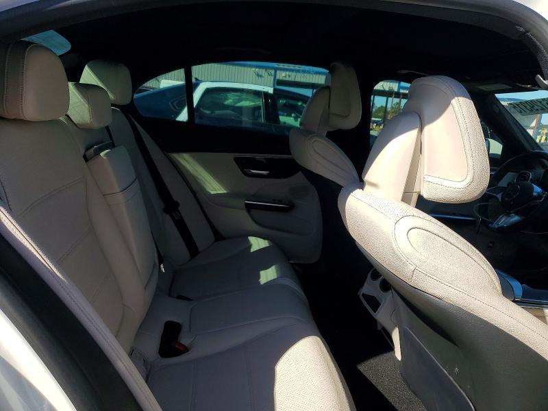 2022 Mercedes-Benz C300