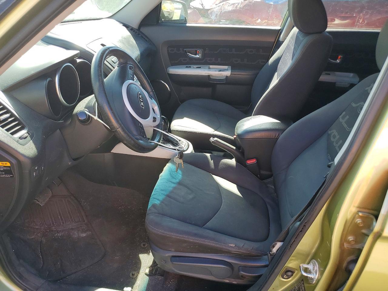 2012 KIA Soul +
