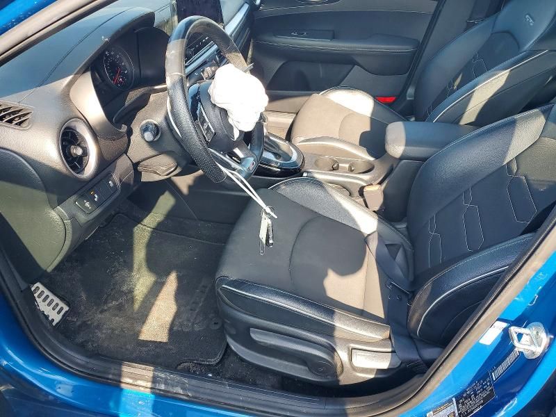 2022 KIA Forte gt Line