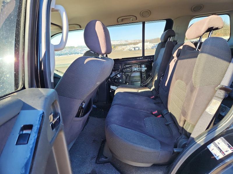 2005 Nissan Pathfinder le