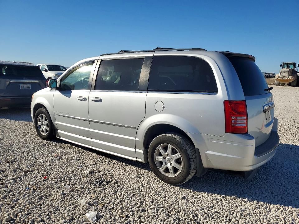 2010 Chrysler Town & Country Touring