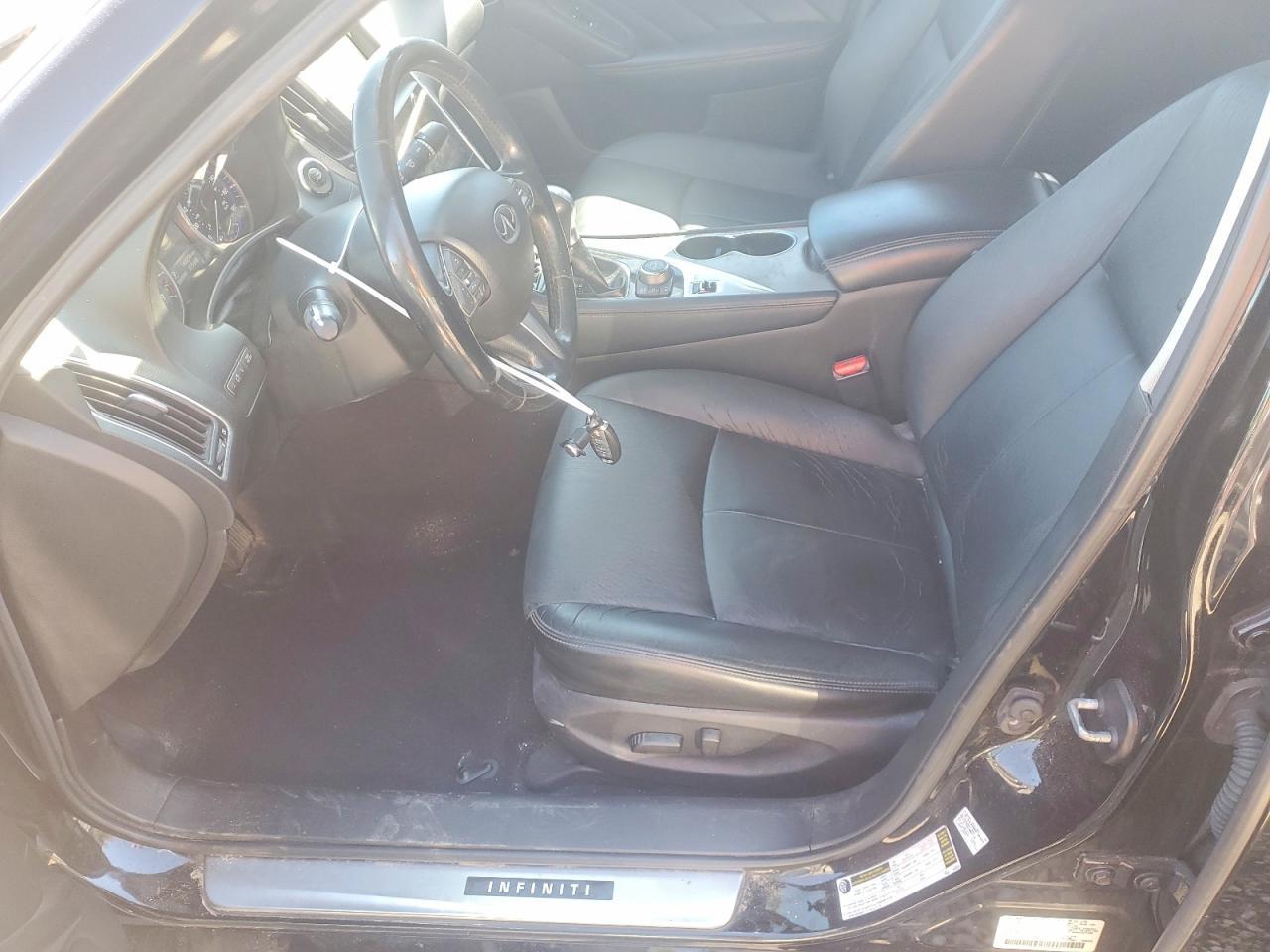 2015 Infiniti Q50 Base