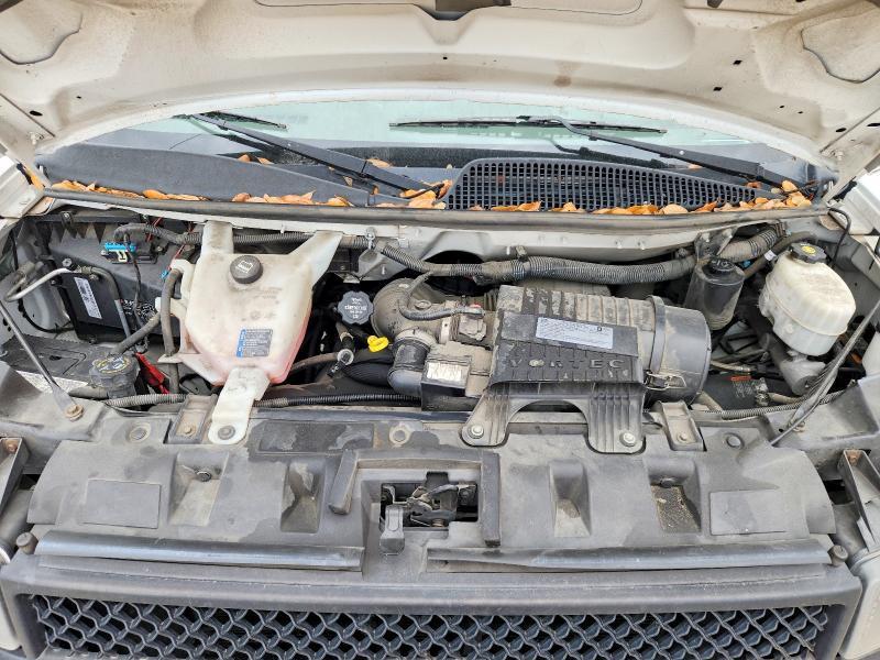 2020 Chevrolet Express BOX Truck