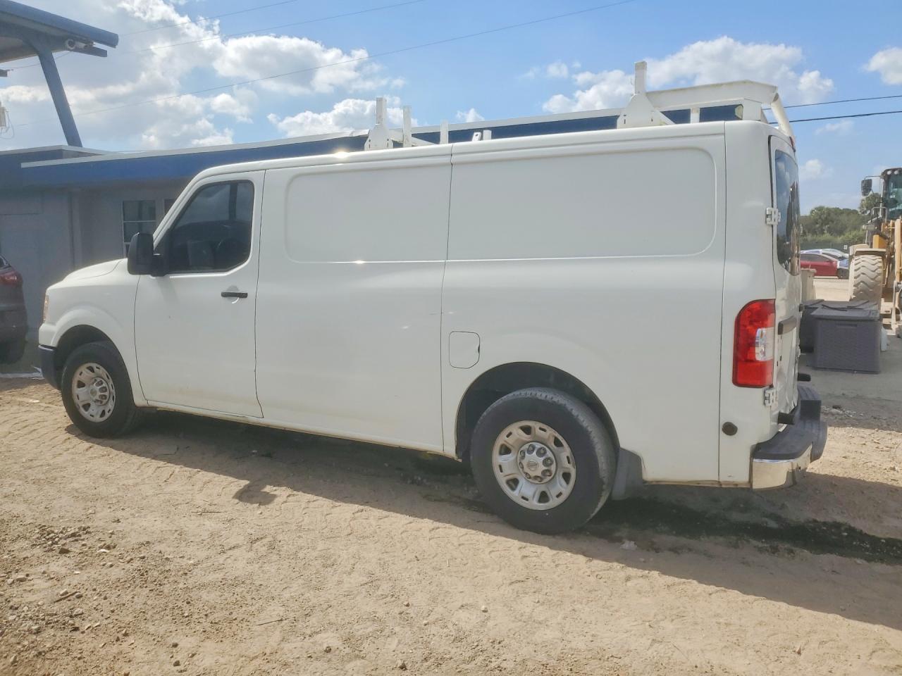 2016 Nissan NV 2500 HD SV