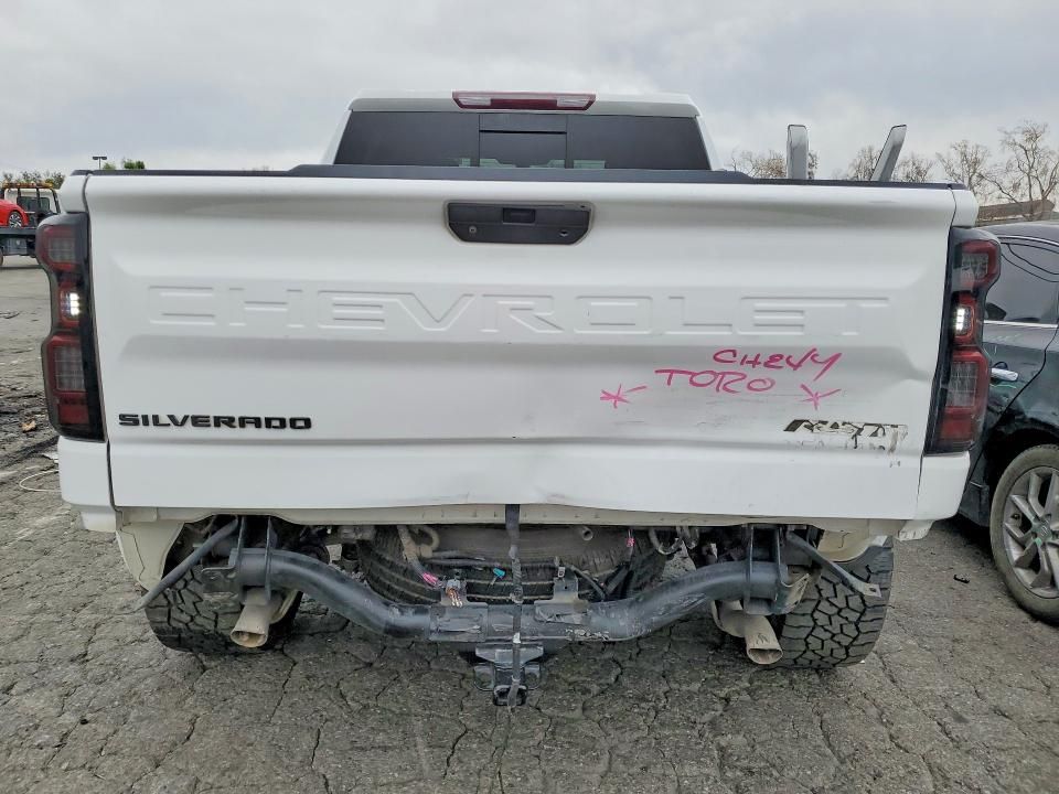 2020 Chevrolet Silverado K1500 rst