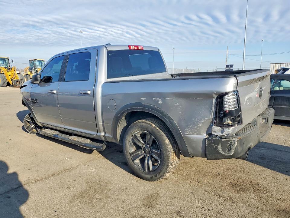 2022 Dodge RAM 1500 Classic SLT
