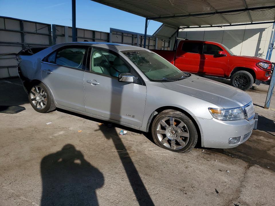 2009 Lincoln Townhouse MKZ