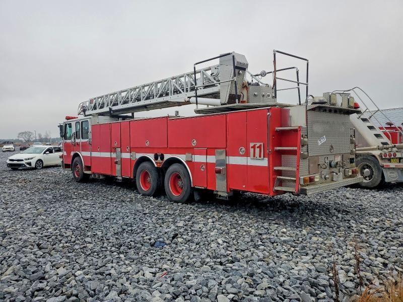1998 Sptn Fire Truck