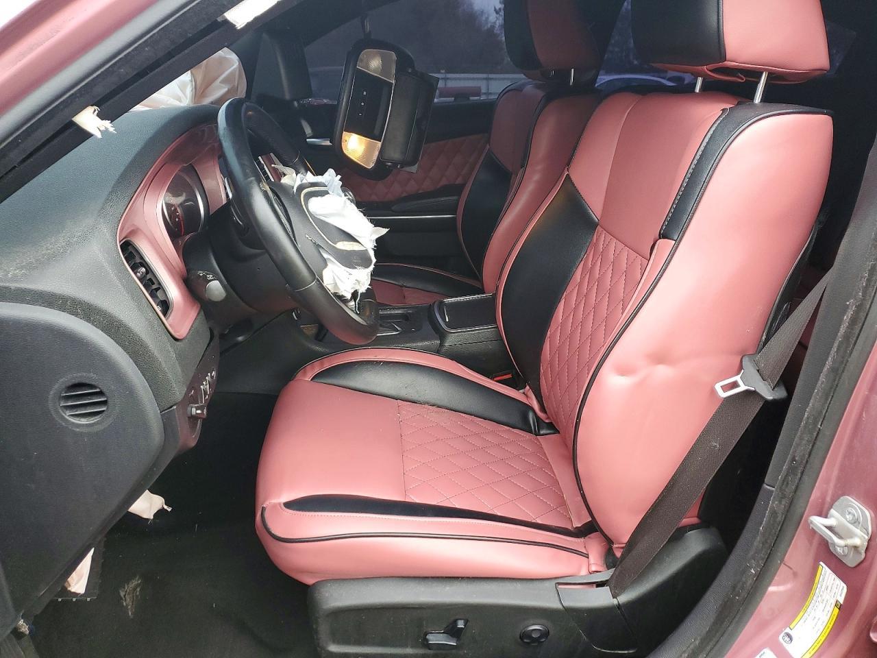 2016 Dodge Charger r