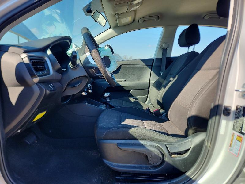 2023 KIA Rio lx