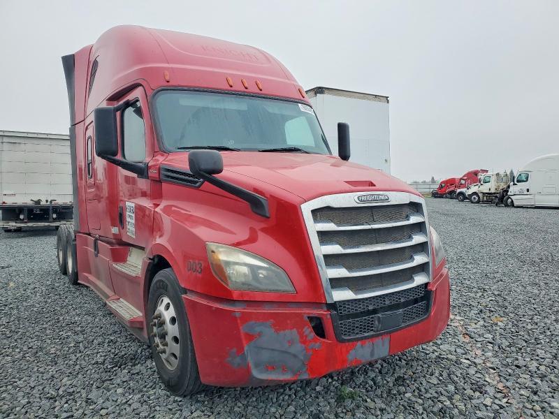 2019 Freigliner 2019 Freightliner Cascadia 126 Semi Truck