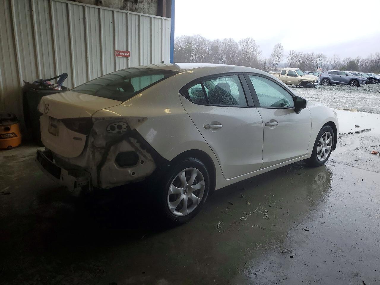 2016 Mazda 3 Sport