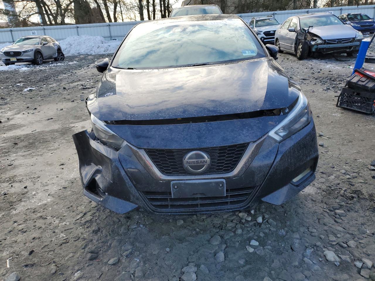 2020 Nissan Versa sr