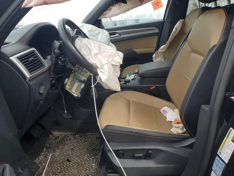 2021 Volkswagen Atlas Cross Sport se