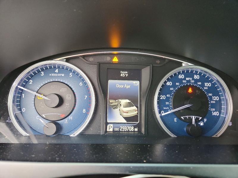 2016 Toyota Camry le