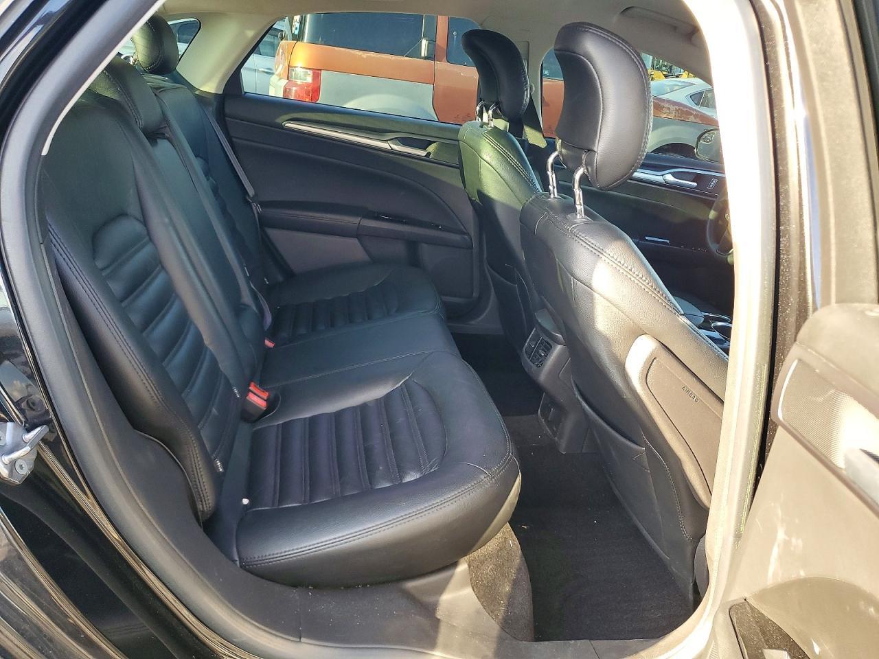 2013 Ford Fusion se