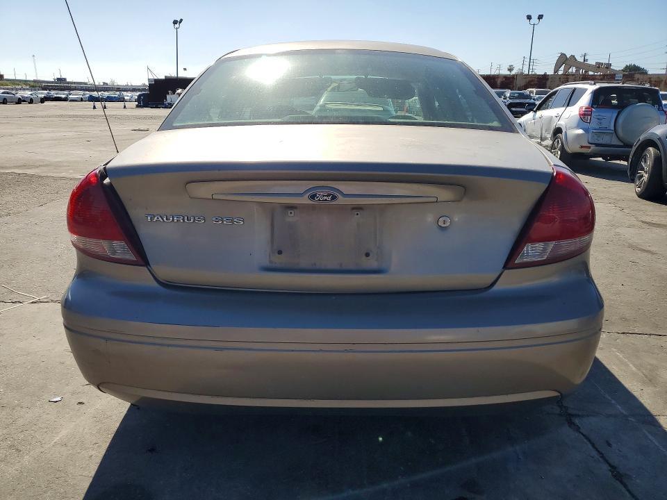 2004 Ford Taurus ses