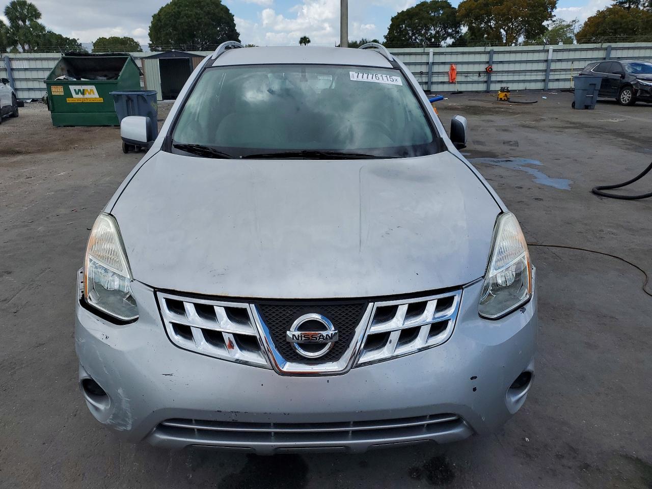 2012 Nissan Rogue s
