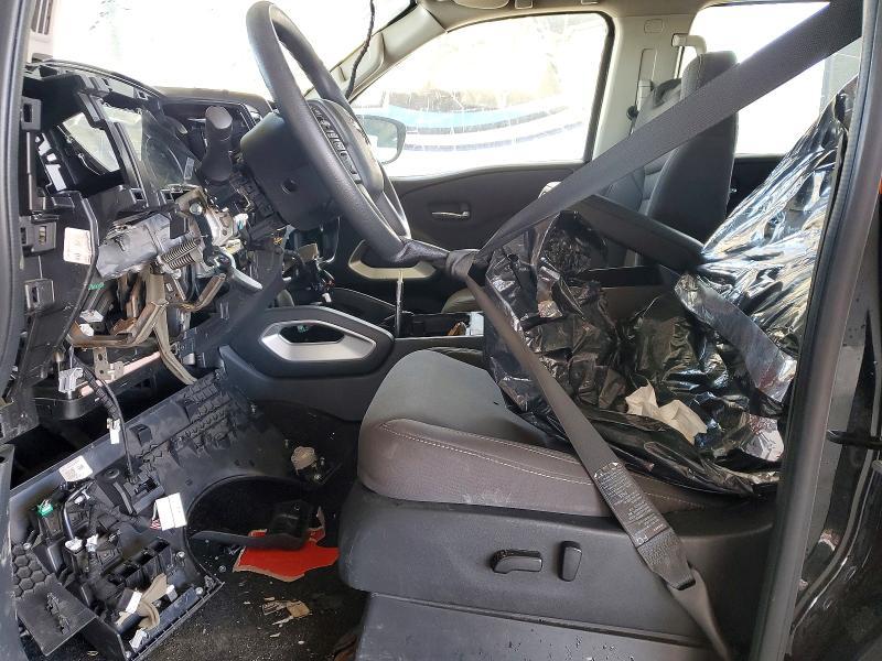 2023 Nissan Frontier s