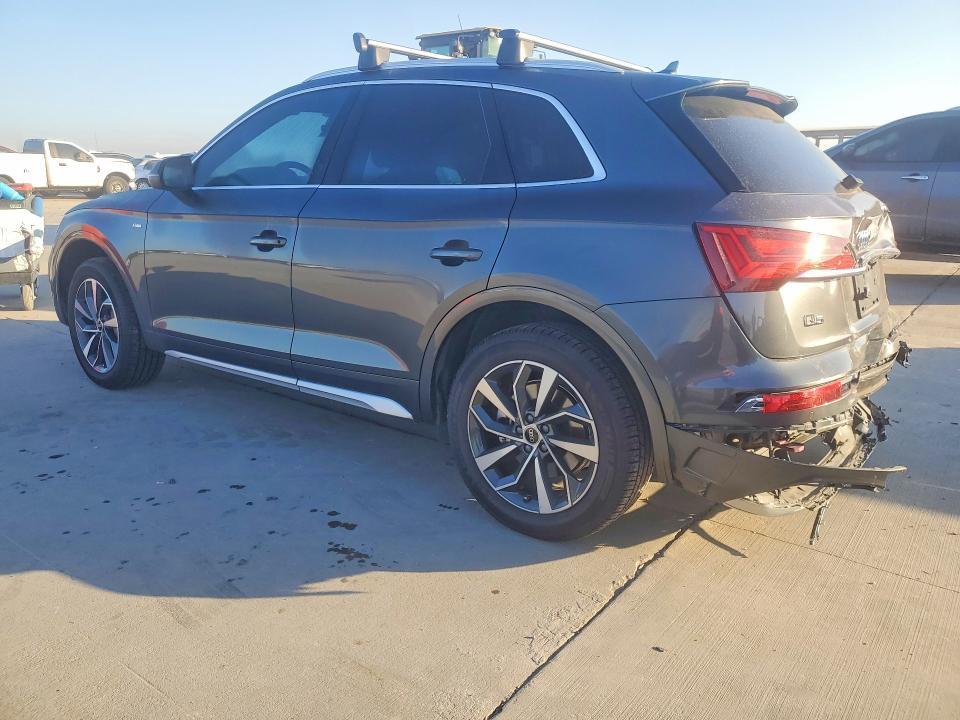 2022 Audi Q5 Premium Plus 45