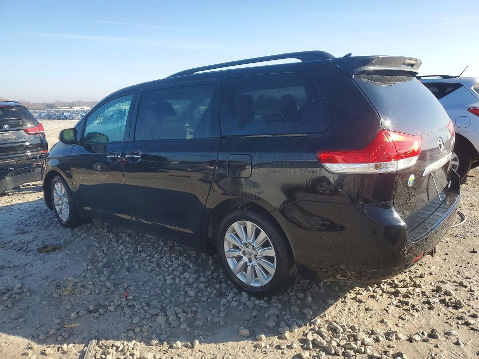 2011 Toyota Sienna Limited 7-passenger