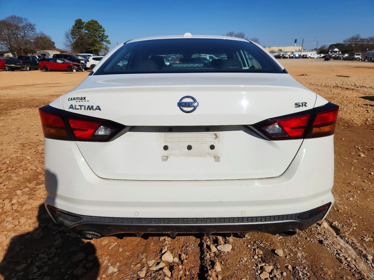 2020 Niss Altima sr