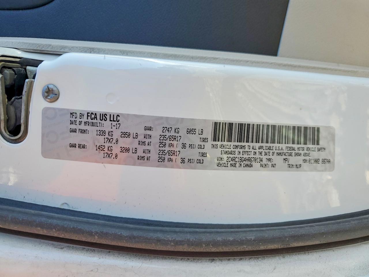 2017 Chrysler Pacifica Touring l