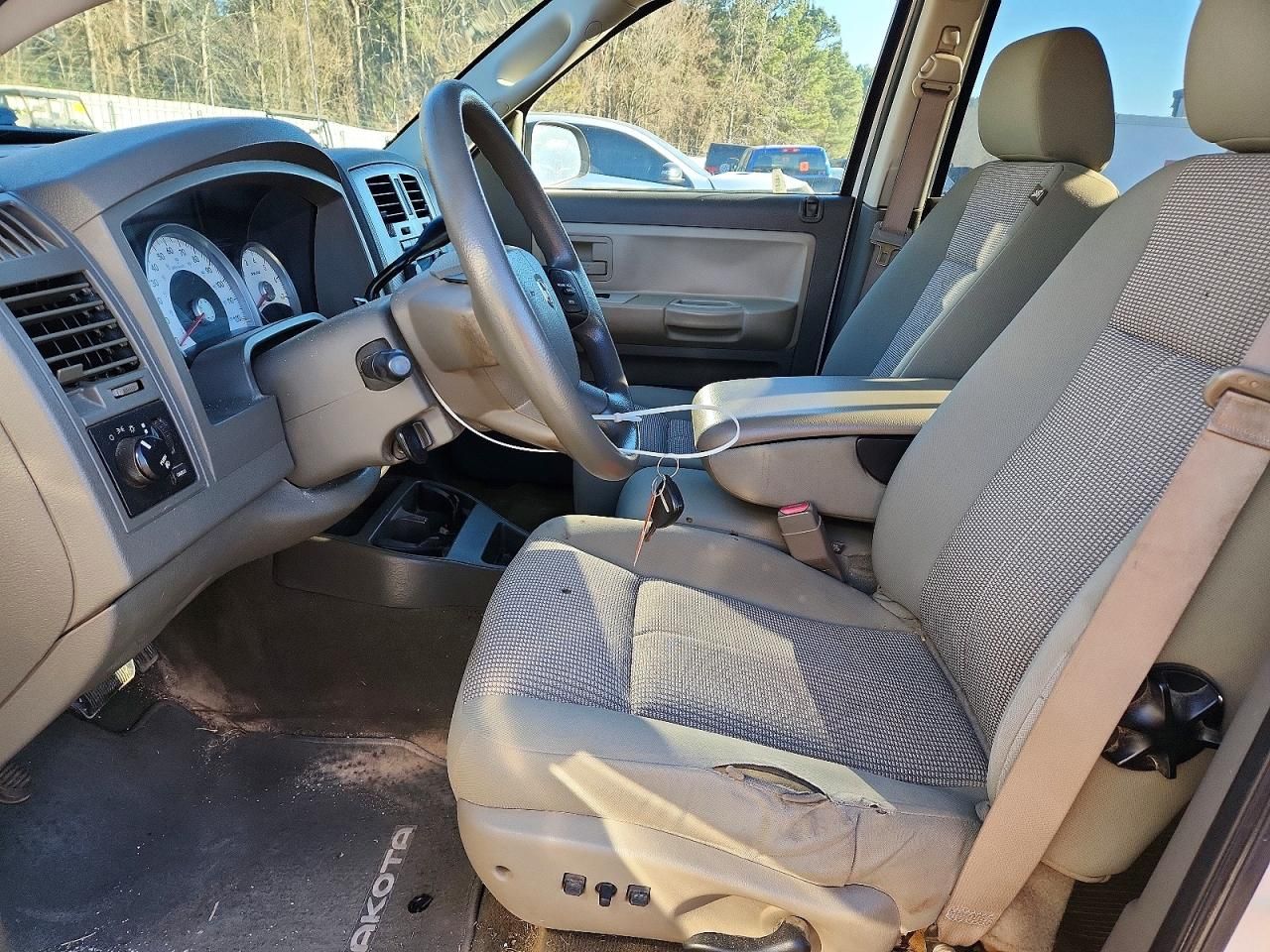 2007 Dodge Dakota Quad SLT