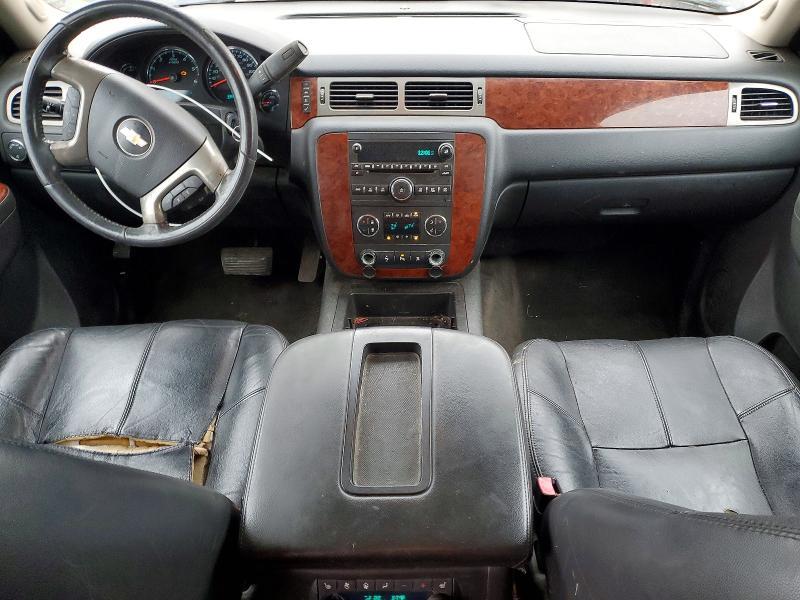 2011 Chevrolet Suburban K1500 lt
