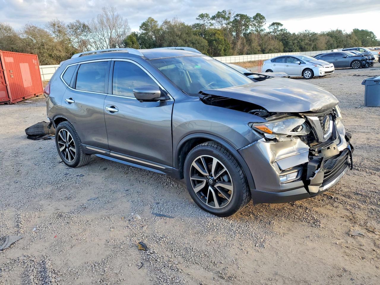 2019 Niss Rogue s