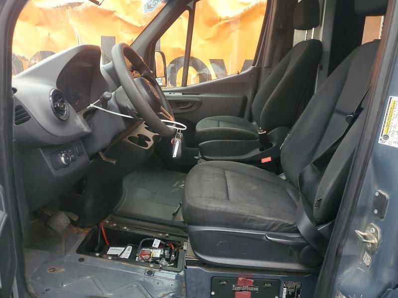 2019 Mercedes-Benz 2019 Mercedes Benz Sprinter 2500 Delivery Van