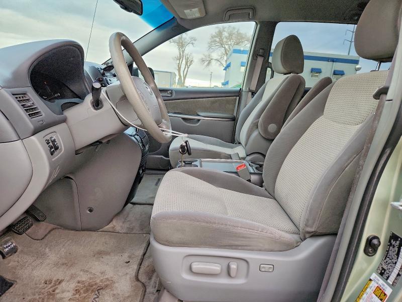 2009 Toyota Sienna ce