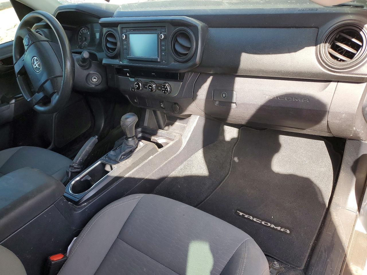 2017 Toyota Tacoma Access cab