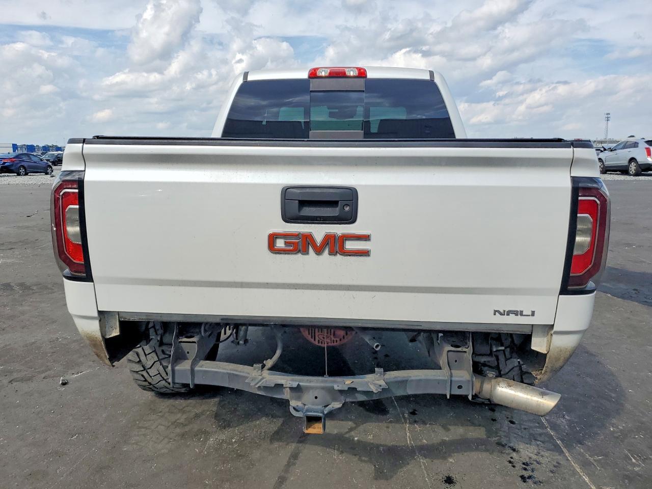 2018 GMC Sierra K1500 Denali