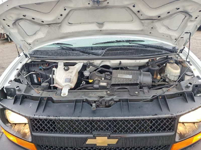 2017 Chevrolet Express 2500 Cargo Delivery van