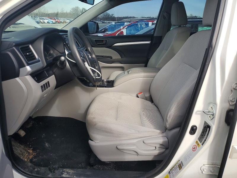 2015 Toyota Highlander le