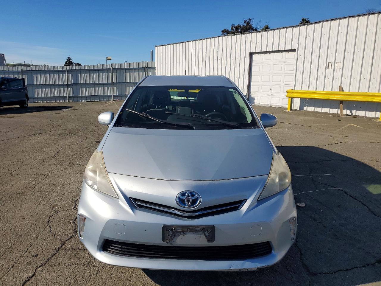 2014 Toyota Prius v two