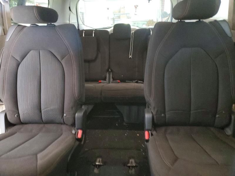 2020 Chrysler Pacifica Touring